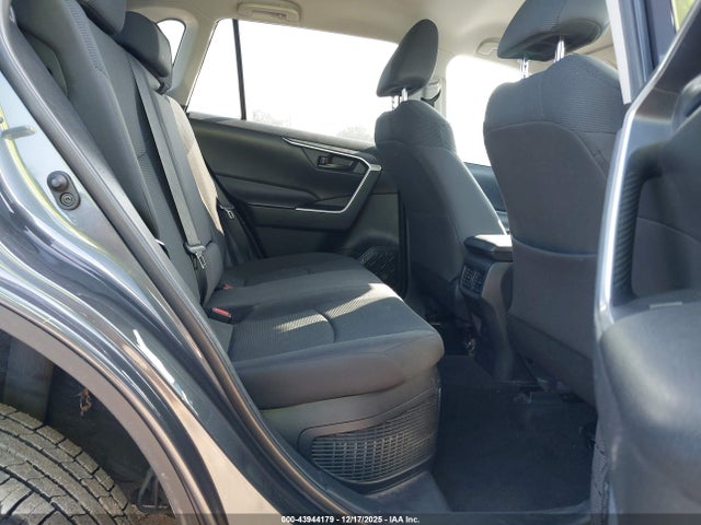 2T3LWRFV1LW060551 Toyota Rav4 Hybrid Le