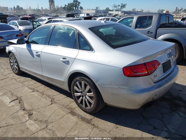 2012 AUDI A4 WAUBFAFL0CN021188 Photo 2