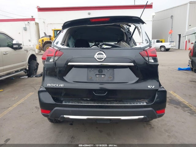 Nissan ROGUE SV 2017 JN8AT2MT6HW397402 Image 17