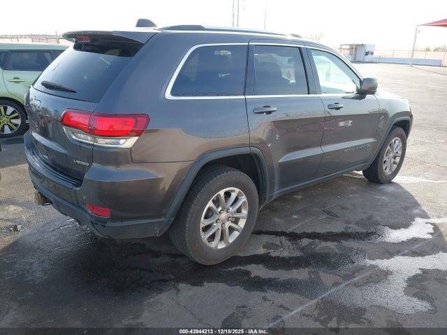 1C4RJFAG7MC635806 Jeep Grand Cherokee Laredo E 4x4