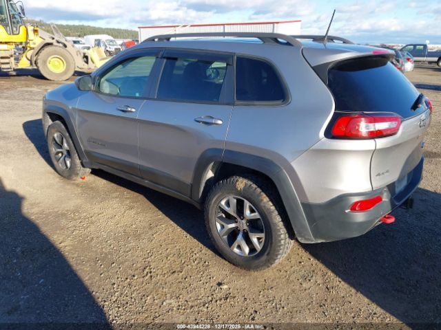 2016 JEEP CHEROKEE 1C4PJMBS8GW224870 Photo 2