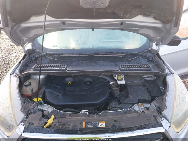 1FMCU9G99HUE09981 Ford ESCAPE SE