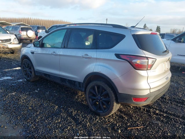 1FMCU9G99HUE09981 Ford ESCAPE SE