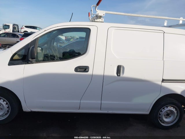 Nissan NV200 SV 2015 3N6CM0KN4FK720572 Image 15