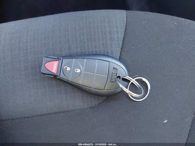 Продаж на аукціоні авто 2016 Jeep Cherokee Latitude, vin: 1C4PJMCB8GW194459, номер лоту: 43944270