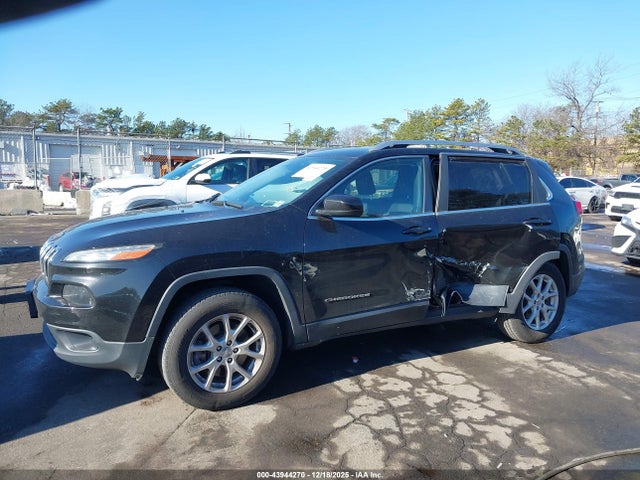 Продаж на аукціоні авто 2016 Jeep Cherokee Latitude, vin: 1C4PJMCB8GW194459, номер лоту: 43944270