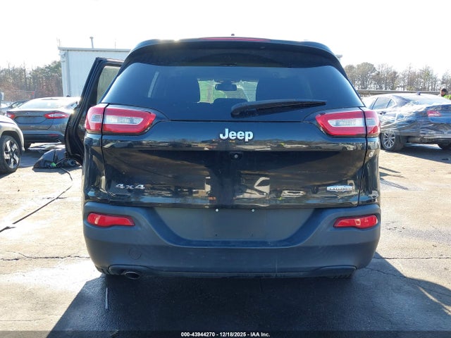 Продаж на аукціоні авто 2016 Jeep Cherokee Latitude, vin: 1C4PJMCB8GW194459, номер лоту: 43944270
