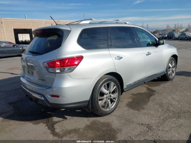 2014 NISSAN PATHFINDER 5N1AR2MN6EC706421 Photo 3