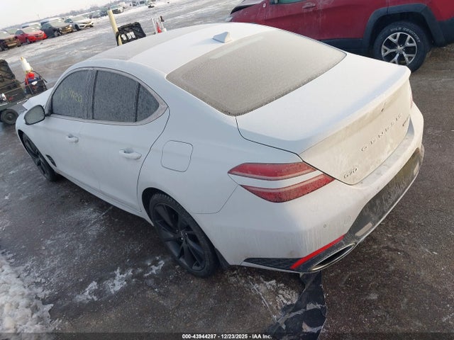 2022 GENESIS G70 KMTG54TE4NU081746 Photo 2