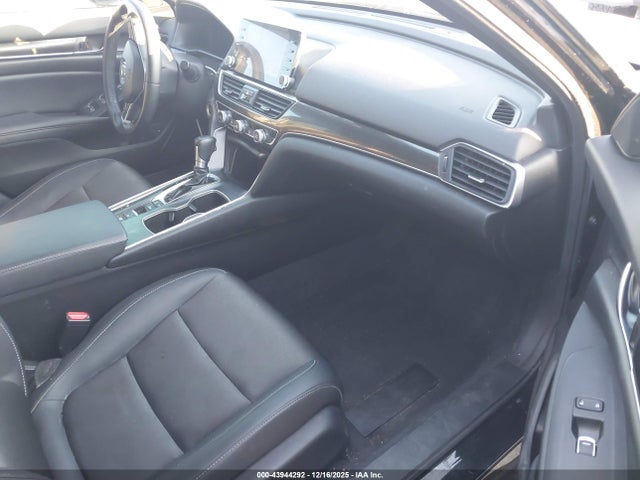 1HGCV1F36NA039622 Honda Accord Sport
