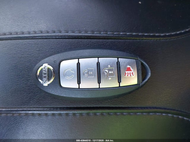 JN1BJ1CP0KW232914 Nissan Rogue Sport Sv