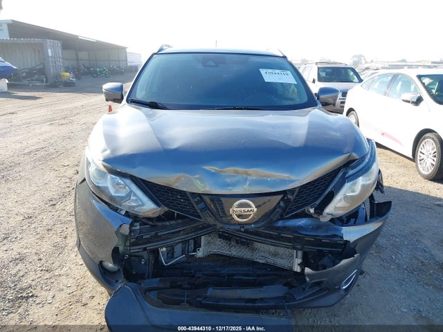 JN1BJ1CP0KW232914 Nissan Rogue Sport Sv