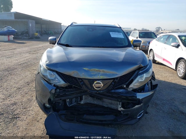 JN1BJ1CP0KW232914 Nissan Rogue Sport Sv