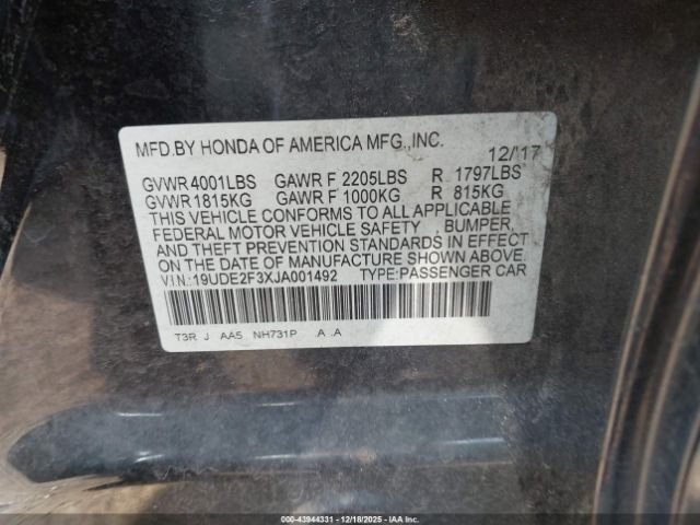 2018 ACURA ILX 19UDE2F3XJA001492 Photo 8