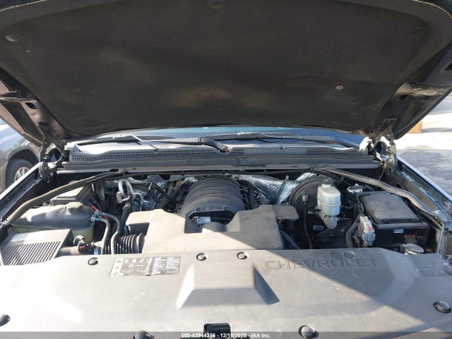 1GNSKHKC4JR349157 Chevrolet Suburban Lt