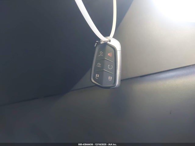 2017 CADILLAC ESCALADE 1GYS4BKJ2HR204816 Photo 10