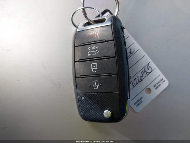 3KPFL4A72JE226585 KIA FORTE LX
