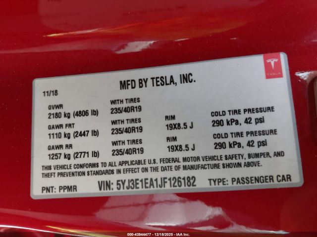 2018 TESLA MODEL 3 5YJ3E1EA1JF126182 Photo 8