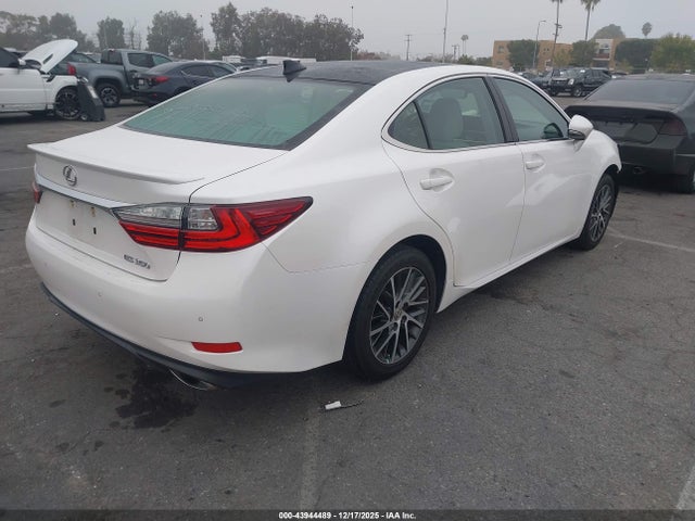 58ABK1GG5HU057671 Lexus ES 350