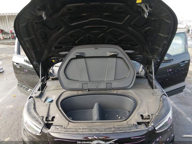 2023 VOLVO C40 RECHARGE PURE ELECTRIC YV4ED3GM8P2063394 Photo 9