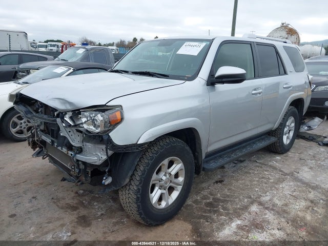2015 TOYOTA 4RUNNER JTEBU5JR1F5239801 Photo 1
