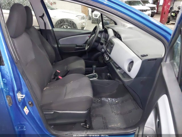 VNKKTUD39HA079208 Toyota YARIS L