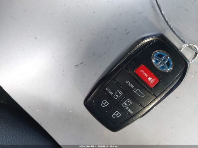 2023 TOYOTA SIENNA 5TDCSKFC6PS107274 Photo 10