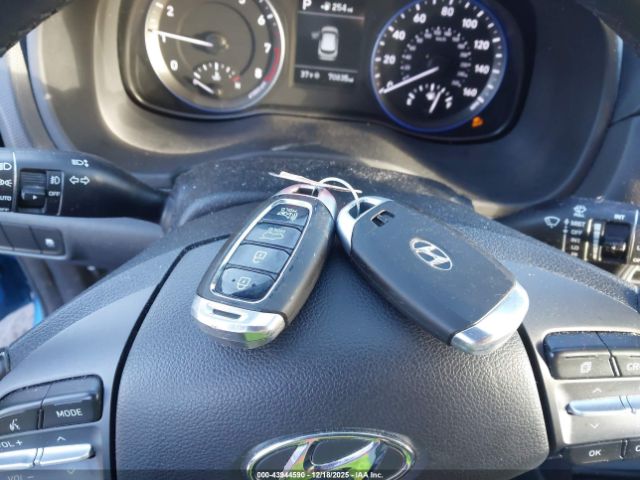 2018 HYUNDAI KONA KM8K3CA55JU147013 Photo 10