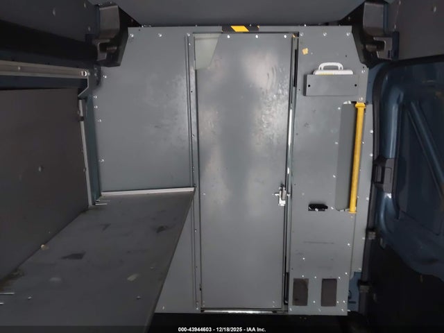 1FTYR3XM6KKB78909 Ford Transit-250