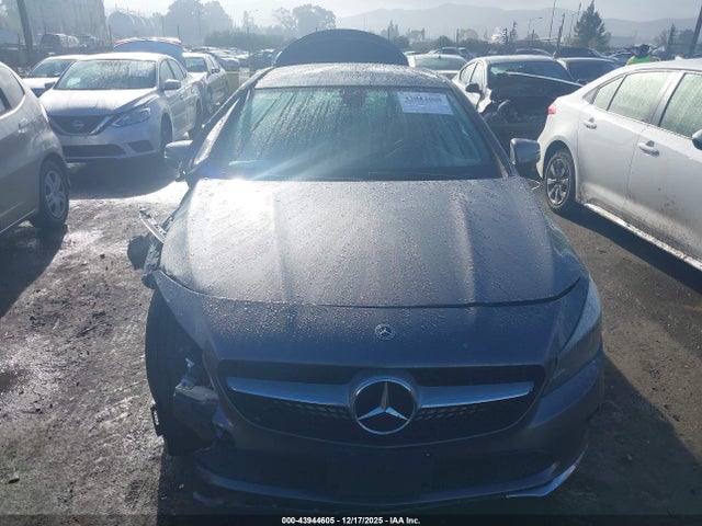 WDDSJ4GB4JN659472 Mercedes-Benz CLA 250 4MATIC