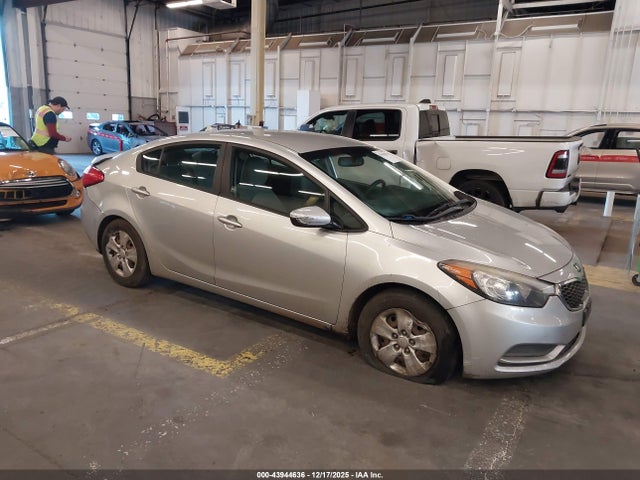 KIA FORTE LX 2015 KNAFX4A63F5313472 main image