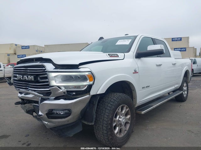 Продажа на аукционе авто 2021 Ram 2500 Laramie  4x4 6'4 Box, vin: 3C6UR5FL6MG676581, номер лота: 43944676