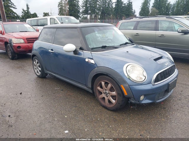 2010 MINI COOPER S WMWMF7C50ATX42301 Photo 0