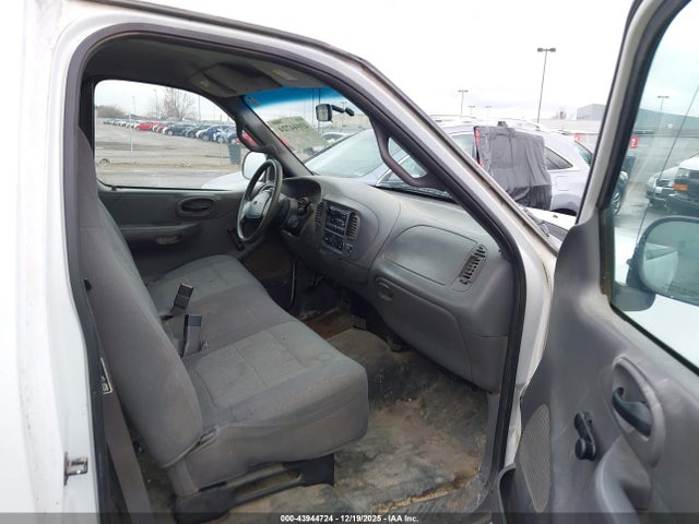 2002 FORD F-150 1FTRF172X2NA28218 Photo 4