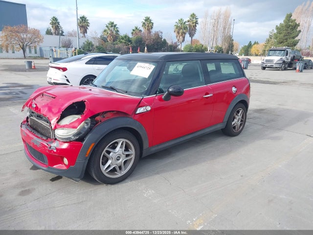 2010 MINI COOPER S CLUBMAN WMWMM3C56ATZ32716 Photo 1