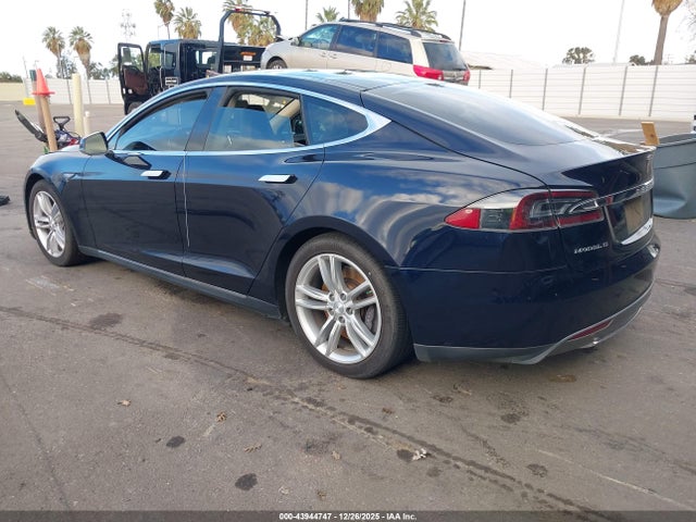 2013 TESLA MODEL S 5YJSA1AG4DFP09769 Photo 2