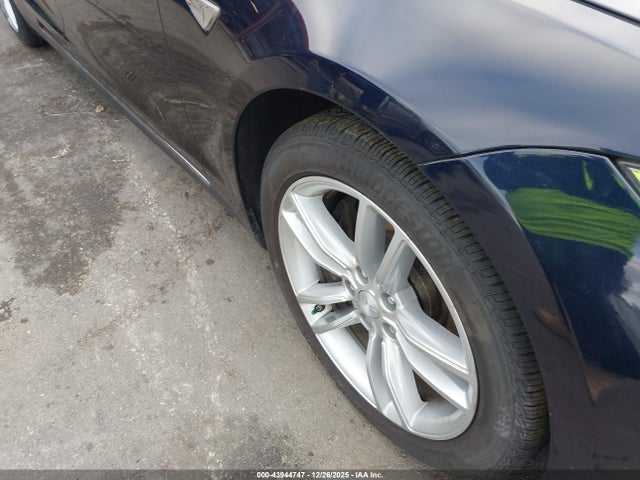 2013 TESLA MODEL S 5YJSA1AG4DFP09769 Photo 5