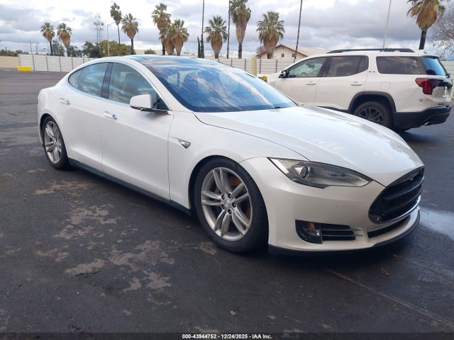 2013 TESLA MODEL S 5YJSA1CN7DFP04531