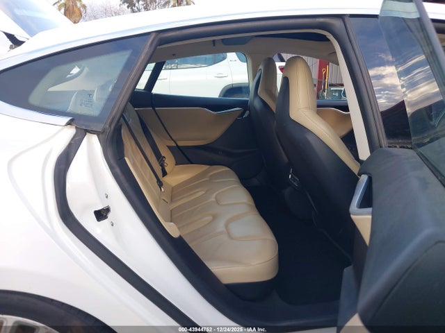2013 TESLA MODEL S 5YJSA1CN7DFP04531 Photo 7