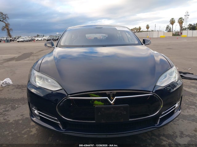 2013 TESLA MODEL S 5YJSA1CN8DFP06062 Photo 5