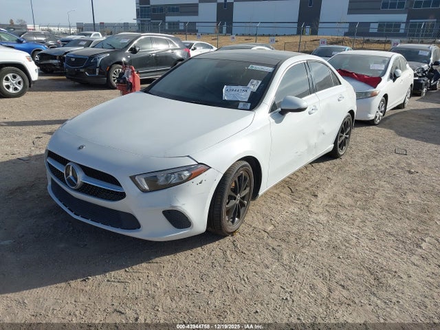 2021 MERCEDES-BENZ A 220 W1K3G4EB7MJ267006 Photo 1