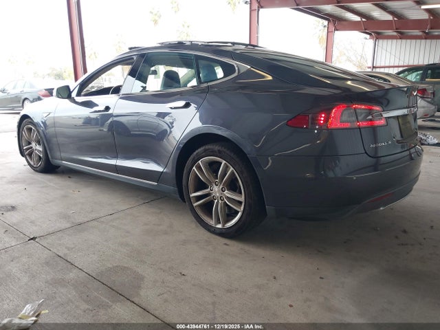2016 TESLA MODEL S 5YJSA1E25GF121950 Photo 2