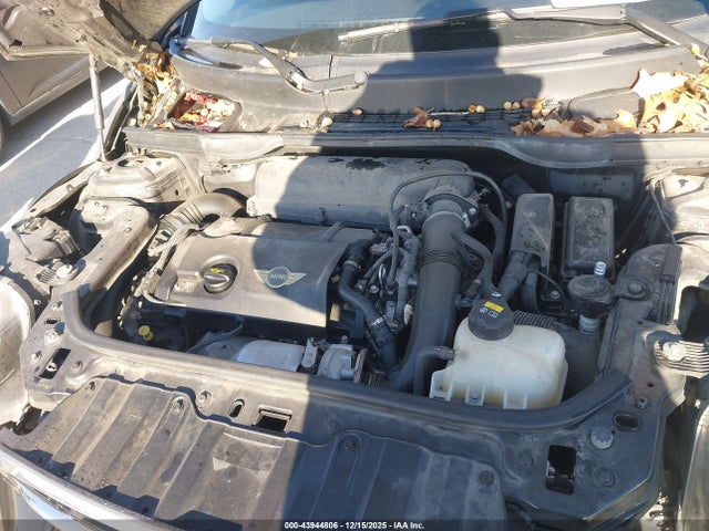 2016 MINI COUNTRYMAN WMWZC3C53GWT08775 Photo 9