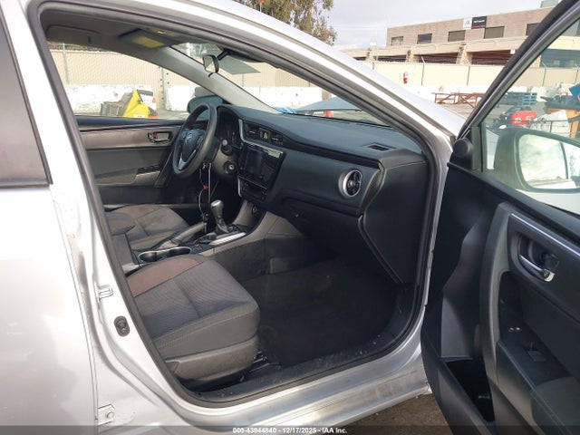 2T1BURHE1JC122567 Toyota COROLLA LE