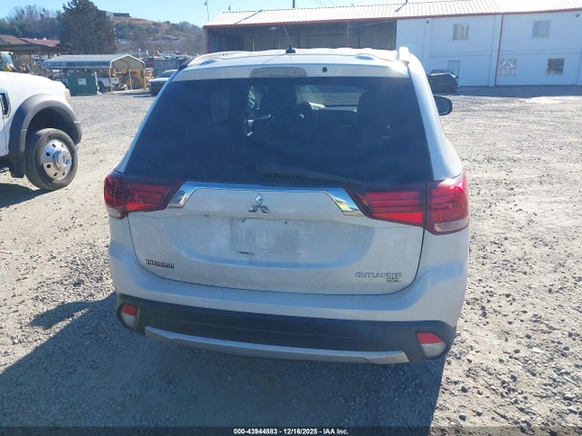 Mitsubishi Outlander Sel 2016 JA4AD3A3XGZ013521 Image 16
