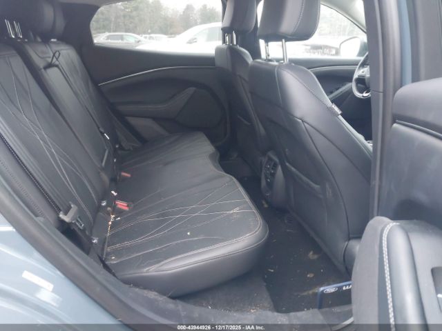 2024 FORD MUSTANG MACH-E 3FMTK1SU4RMA02000 Photo 7