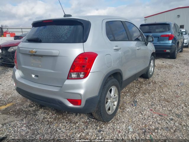 2017 CHEVROLET TRAX 3GNCJNSB0HL280398 Photo 3