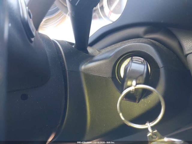 2015 FIAT 500L ZFBCFACH4FZ033352 Photo 10