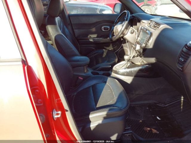 2015 KIA SOUL KNDJP3A57F7773768 Photo 4