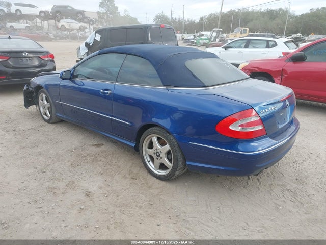 2004 MERCEDES-BENZ CLK 500 WDBTK75G64T023470 Photo 2